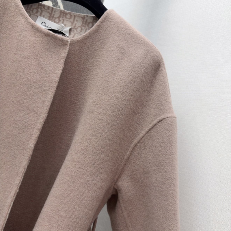 chr1st1an D10r outwear